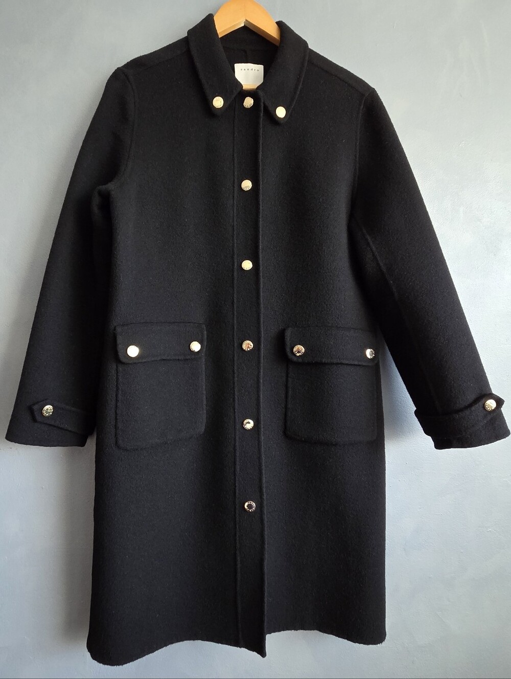 SANDRO PARIS BLACK WOOL BLEND, GOLD SNAPS MID LENGTH JACKET SIZE 38, EUC